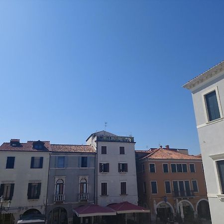 Alla Torre Dell'Orologio Чоджия Екстериор снимка